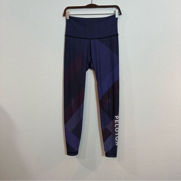 WITH Peloton Reversible Leggings 119 - Picture 1 of 6